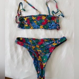 Stone Fox Swim Mari Top S, Boa Bottom M. Like New. Garden Grove